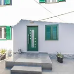 Apartman Beautiful In Okrug Gornji *